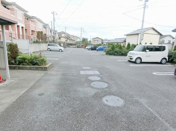 富士駅 バス20分  桜ヶ丘入り口下車：停歩3分 1階の物件外観写真